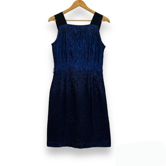 Walter Navy Shimmer Crinkle Sheath Cocktail Dress Women's 6 Ombré Iridescent - Picture 1 of 9